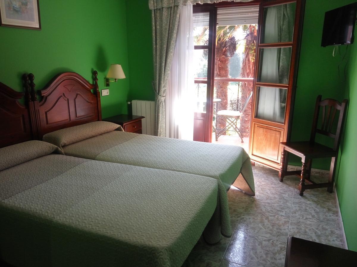 Hotel Las Palmeras 셀로리오 외부 사진